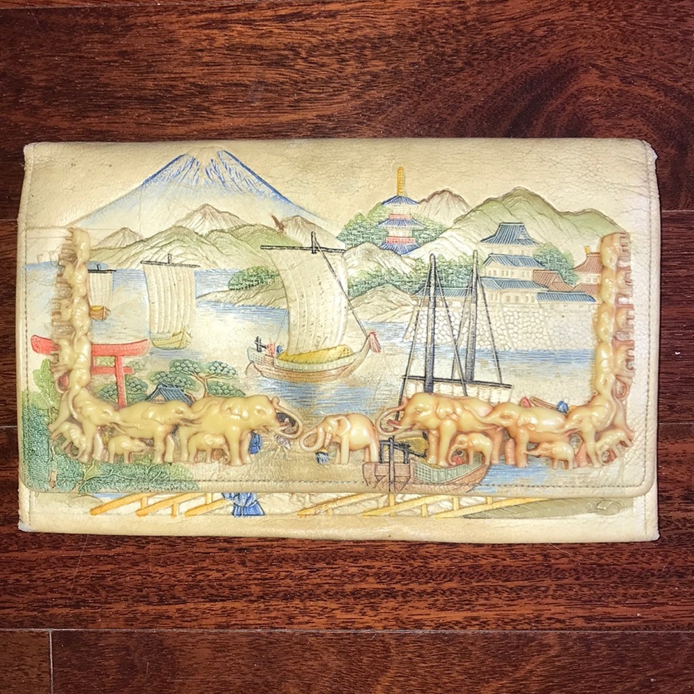 Vintage 1930’s Kidskin Clutch with Elephant Motif